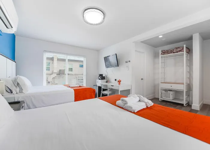 Studio With Balcony And Parking - M47